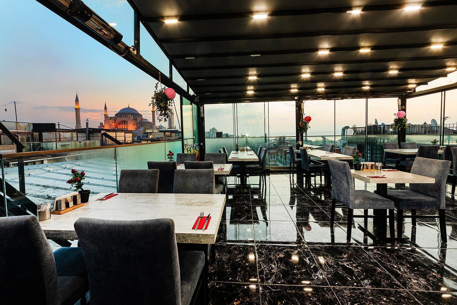 Aristocrat Hotel Istambul Exterior foto