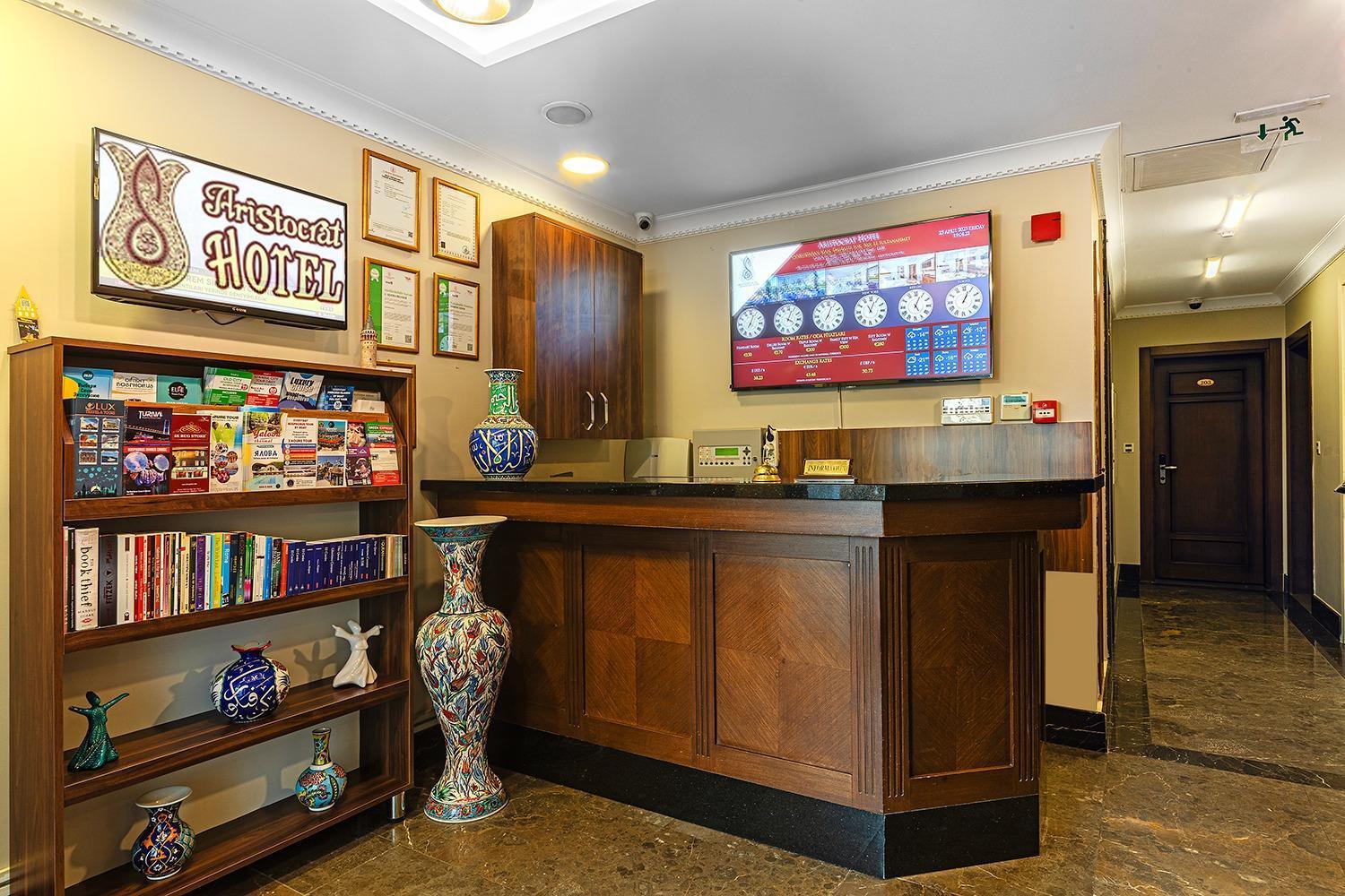 Aristocrat Hotel Istambul Exterior foto
