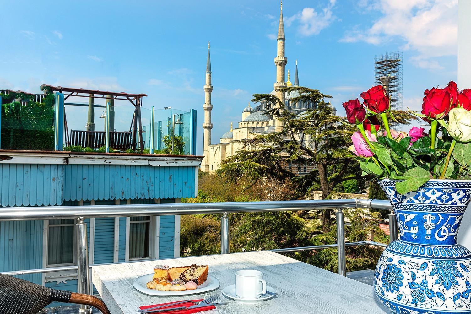 Aristocrat Hotel Istambul Exterior foto