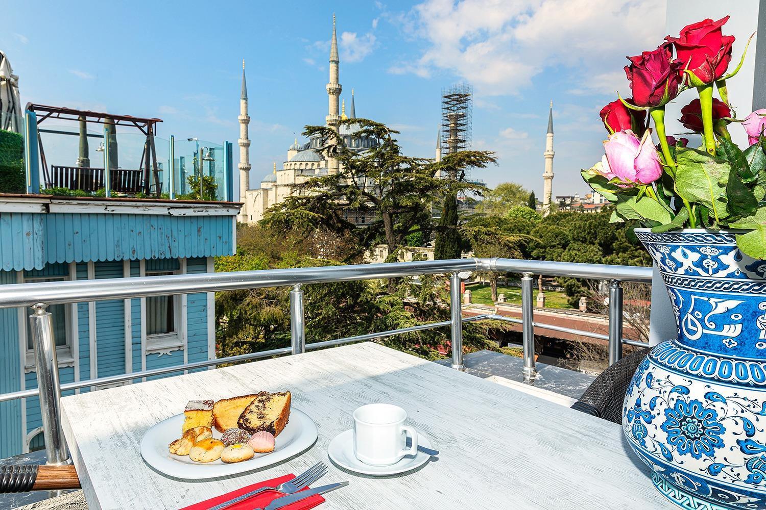 Aristocrat Hotel Istambul Exterior foto
